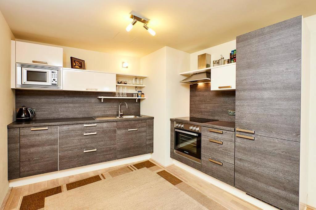 Luxury Apartment In Prague And Free Parking 외부 사진