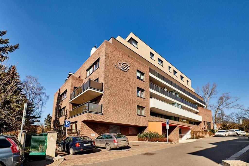 Luxury Apartment In Prague And Free Parking 외부 사진
